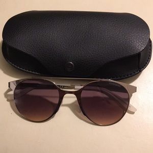 100% authentic Carrera sunglasses 😎